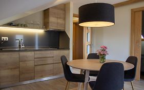 Apartaments Areny - L'Amfitriona